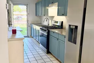 20330 NE 2nd Ave, Miami Gardens, FL 33179 - Photo 5