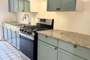 20330 NE 2nd Ave, Miami Gardens, FL 33179 - Photo 3