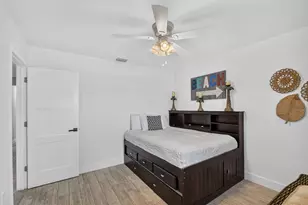 445 Palo Alto Dr, Palm Springs, FL 33461 - Photo 37