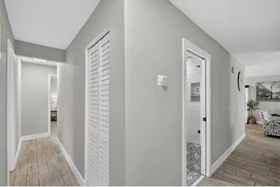 445 Palo Alto Drive, Palm Springs, FL 33461 - Photo 27