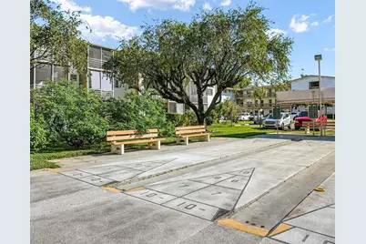 16750 NE 14th Avenue #303, Miami, FL 33162 - Photo 23
