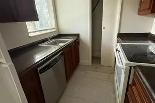 2317 NE 2nd St, Pompano Beach, FL 33062 - Photo 3