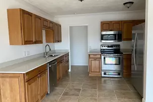18 Andros Rd, Palm Springs, FL 33461 - Photo 3