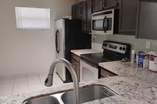 1100 NW 87th Ave, Coral Springs, FL 33071 - Photo 29