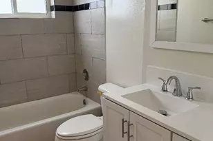 1913 NE 2nd St, Pompano Beach, FL 33060 - Photo 9