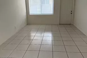 1913 NE 2nd St, Pompano Beach, FL 33060 - Photo 3