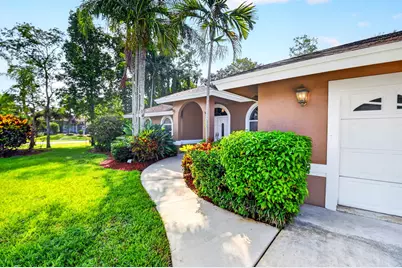 13578 Chatsworth Village Drive, Wellington, FL 33414 - Photo 3