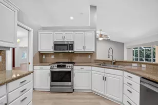 13578 Chatsworth Village Dr, Wellington, FL 33414 - Photo 21