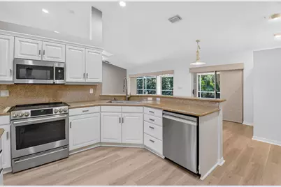 13578 Chatsworth Village Drive, Wellington, FL 33414 - Photo 19