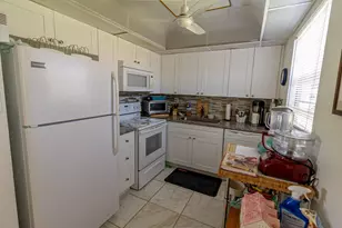 158 Mansfield D Dr, Boca Raton, FL 33434 - Photo 11