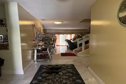 8230 NW 9th Court #6, Plantation, FL 33324 - Photo 3