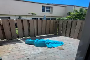 8230 NW 9th Ct, Plantation, FL 33324 - Photo 9