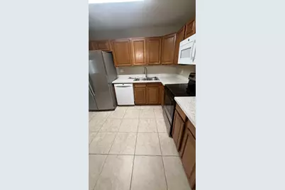 475 SE 8th Street #220, Deerfield Beach, FL 33441 - Photo 11