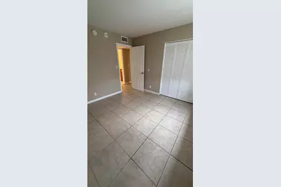 475 SE 8th Street #220, Deerfield Beach, FL 33441 - Photo 17