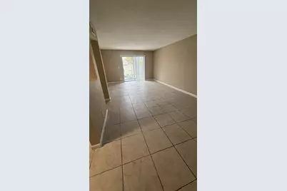 475 SE 8th Street #220, Deerfield Beach, FL 33441 - Photo 5