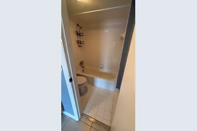 475 SE 8th Street #214, Deerfield Beach, FL 33441 - Photo 23