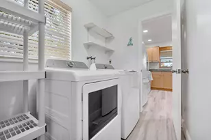 11454 NW 41st St, Coral Springs, FL 33065 - Photo 35