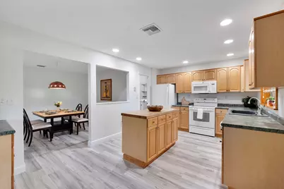 11454 NW 41st Street, Coral Springs, FL 33065 - Photo 15