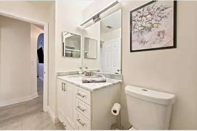 12445 SW 7th Place, Davie, FL 33325 - Photo 21