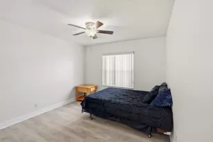 12445 SW 7th Pl, Davie, FL 33325 - Photo 21