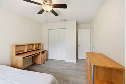 12445 SW 7th Place, Davie, FL 33325 - Photo 17