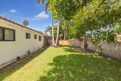 475 NE 113th Street, Miami, FL 33161 - Photo 25
