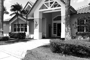 702 NW 208th Terrace, Pembroke Pines, FL 33029 - Photo 35