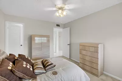 955 Normandy Trail, Delray Beach, FL 33484 - Photo 9