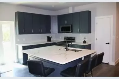 2801 NE 2nd Avenue, Wilton Manors, FL 33334 - Photo 3