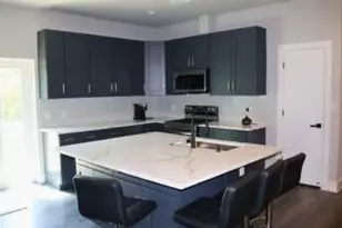 2801 NE 2nd Ave, Wilton Manors, FL 33334 - Photo 3