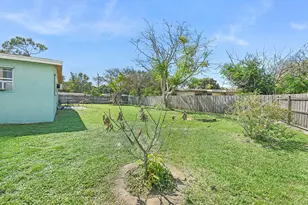 201 NE Prima Vista Blvd, Port Saint Lucie, FL 34983 - Photo 27