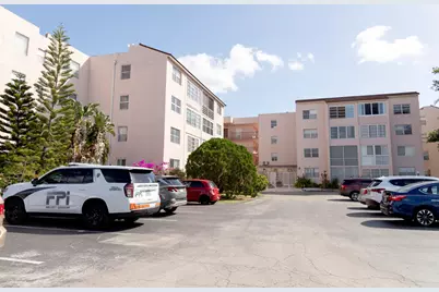 2851 Somerset Drive #116, Lauderdale Lakes, FL 33311 - Photo 1