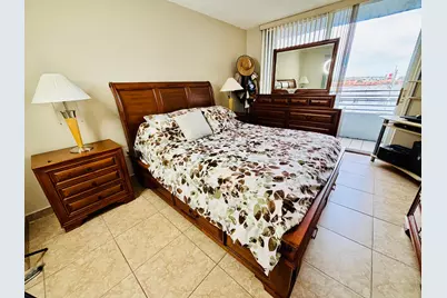 8201 NW 8th Street #1-509, Miami, FL 33126 - Photo 13