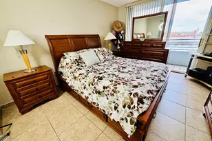 8201 NW 8th St, Miami, FL 33126 - Photo 13