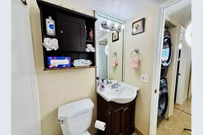8201 NW 8th Street #1-509, Miami, FL 33126 - Photo 25