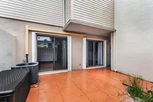 612 Executive Center Dr, West Palm Beach, FL 33401 - Photo 31