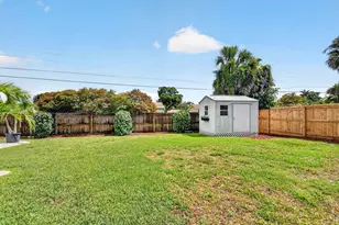 110 W Coconut Dr, Lake Worth, FL 33467 - Photo 45