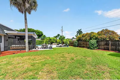 110 W Coconut Drive, Lake Worth, FL 33467 - Photo 43