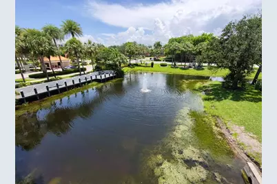 5900 Camino Del Sol #306, Boca Raton, FL 33433 - Photo 17