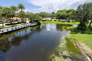 5900 Camino Del Sol, Boca Raton, FL 33433 - Photo 17