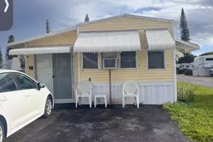 875 NE 48th St, Deerfield Beach, FL 33064 - Photo 1
