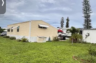 875 NE 48th St, Deerfield Beach, FL 33064 - Photo 17