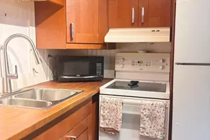 875 NE 48th St, Deerfield Beach, FL 33064 - Photo 15