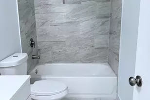 9640 NW 65th St, Tamarac, FL 33321 - Photo 15