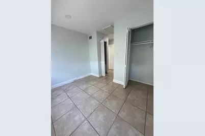 9640 NW 65th Street #D10, Tamarac, FL 33321 - Photo 19