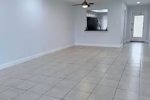 9640 NW 65th St, Tamarac, FL 33321 - Photo 9