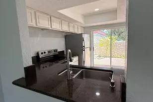 9640 NW 65th St, Tamarac, FL 33321 - Photo 3