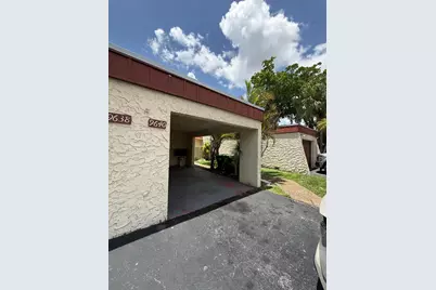 9640 NW 65th Street #D10, Tamarac, FL 33321 - Photo 29