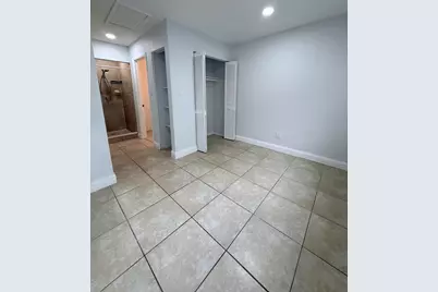 9640 NW 65th Street #D10, Tamarac, FL 33321 - Photo 19