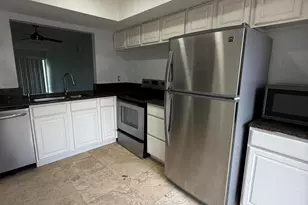 9640 NW 65th St, Tamarac, FL 33321 - Photo 5